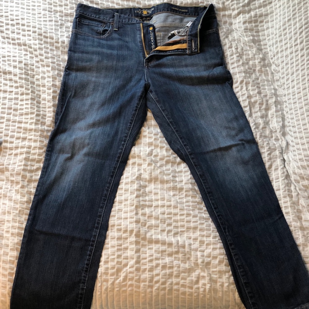 LUCKY BRAND DENIM JEANS DARK BLUE 👖 👖 🍀